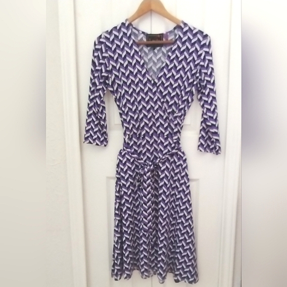 Purple and Navy Herringbone Print Belted Dress - Picture 2 of 16